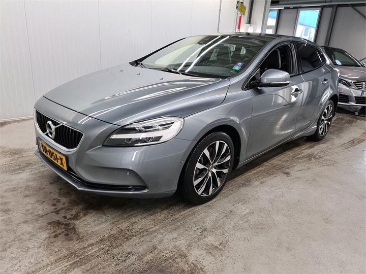 Photo 0 VIN: YV1MV32V0K2561075 - VOLVO V40 