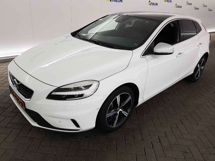 Photo 1 VIN: YV1MV32V0K2577468 - VOLVO V40 