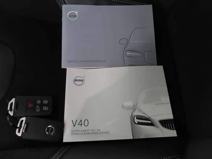 Photo 9 VIN: YV1MV32V0K2587125 - VOLVO V40 