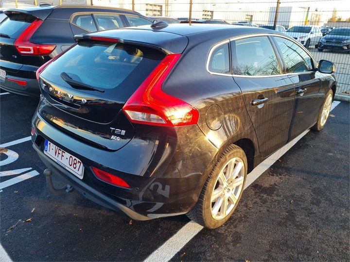 Photo 2 VIN: YV1MV33V0K2563330 - VOLVO V40 