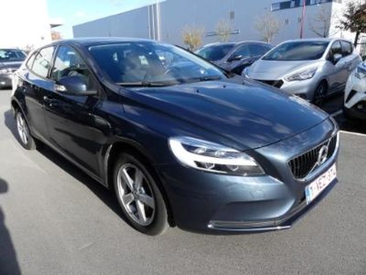 Photo 2 VIN: YV1MV33V0K2564495 - VOLVO V40 - 2016 