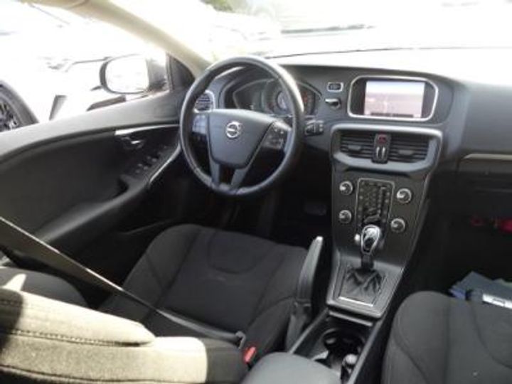 Photo 9 VIN: YV1MV33V0K2564495 - VOLVO V40 - 2016 