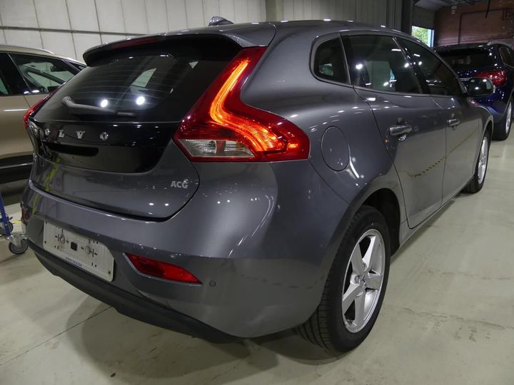 Photo 2 VIN: YV1MV33V0K2564593 - VOLVO V40 