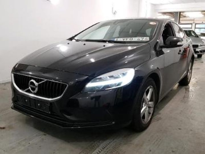 Photo 0 VIN: YV1MV33V0K2569485 - VOLVO V40 - 2016 