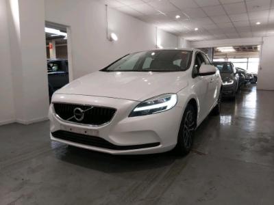 Photo 1 VIN: YV1MV33V0K2572921 - VOLVO V40 - 2016 