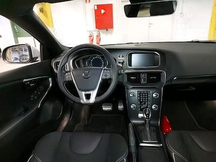 Photo 9 VIN: YV1MV33V0K2591410 - VOLVO V40 - 2016 