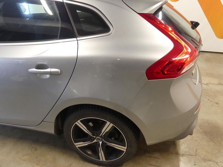 Photo 25 VIN: YV1MV35V1K2570867 - VOLVO V40 