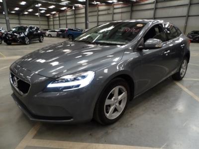 Photo 1 VIN: YV1MV36V1K2550889 - VOLVO V40 - 2016 