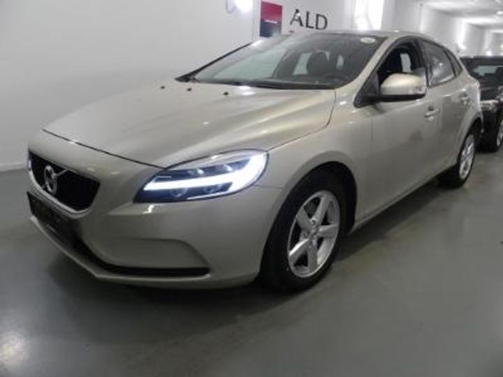 Photo 1 VIN: YV1MV36V1K2557942 - VOLVO V40 - 2016 