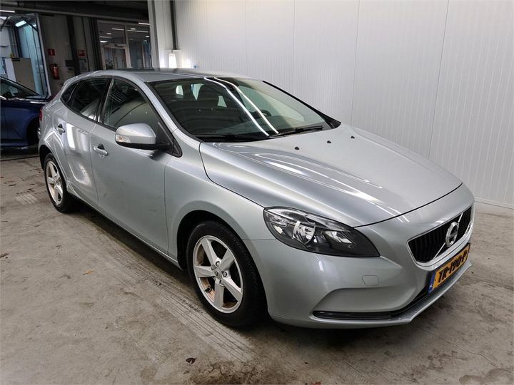 Photo 2 VIN: YV1MV36V1K2564715 - VOLVO V40 