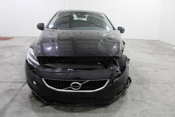 Photo 5 VIN: YV1MV36V1K2581586 - VOLVO V40 HATCHBACK 