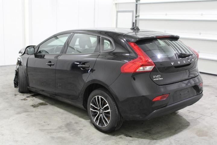 Photo 4 VIN: YV1MV36V1K2581586 - VOLVO V40 HATCHBACK 