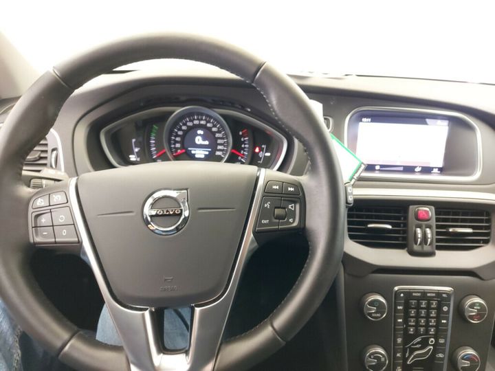 Photo 13 VIN: YV1MV36V1K2582025 - VOLVO V40 