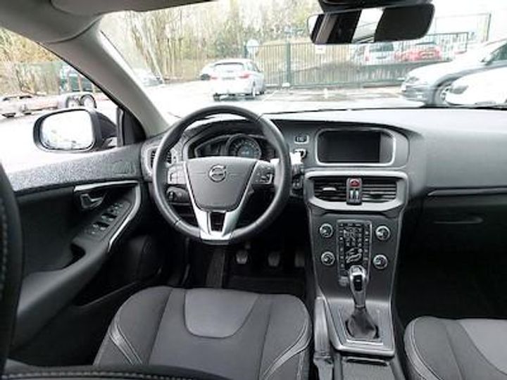 Photo 9 VIN: YV1MV36V1K2584426 - VOLVO V40 - 2016 