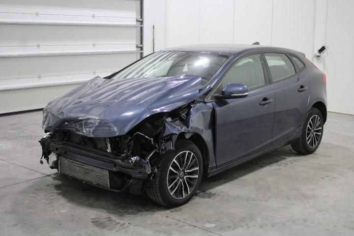 Photo 1 VIN: YV1MV36V1K2597008 - VOLVO V40 HATCHBACK 