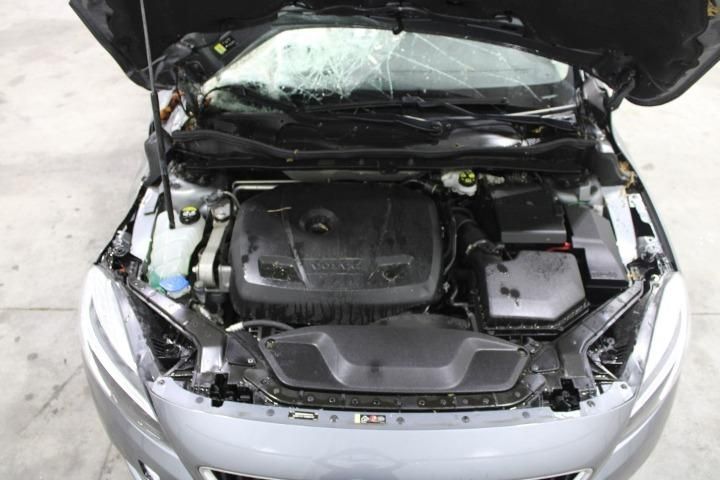 Photo 14 VIN: YV1MV36V1K2600077 - VOLVO V40 HATCHBACK 