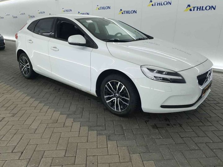 Photo 2 VIN: YV1MV37L1J2469331 - VOLVO V40 