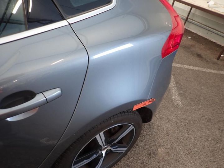 Photo 26 VIN: YV1MV37L1J2504690 - VOLVO V40 