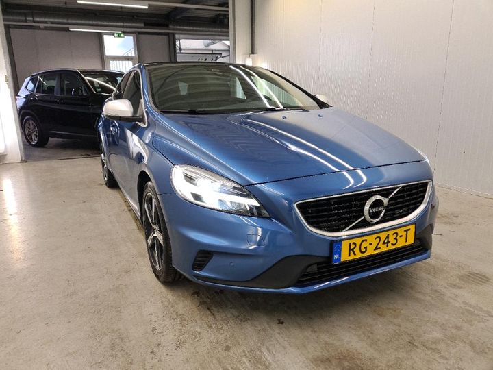 Photo 2 VIN: YV1MV41L0J2475512 - VOLVO V40 