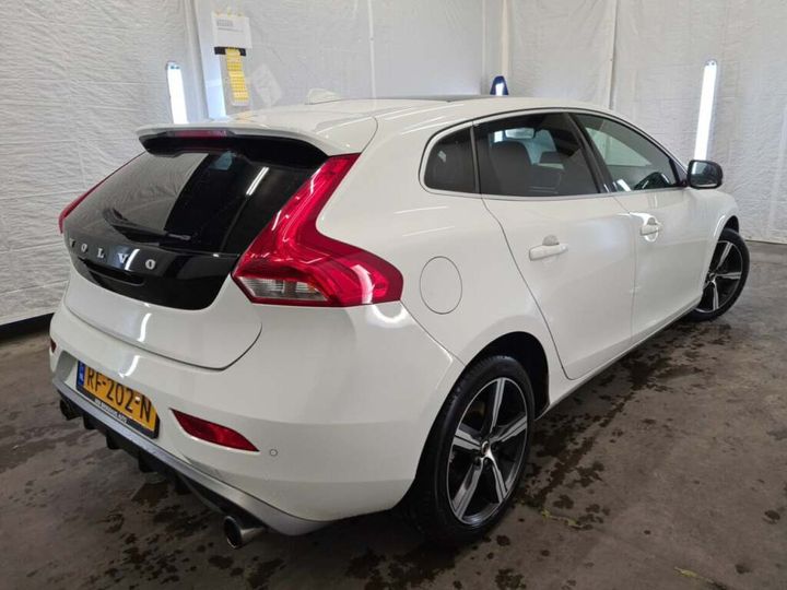 Photo 2 VIN: YV1MV41L0J2478543 - VOLVO V40 