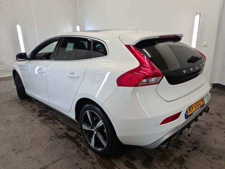 Photo 35 VIN: YV1MV41L0J2478543 - VOLVO V40 