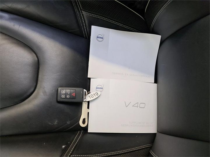 Photo 9 VIN: YV1MV41L1J2470274 - VOLVO V40 