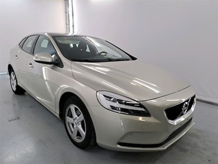 Photo 2 VIN: YV1MV70V1K2545332 - VOLVO V40 DIESEL - 2016 