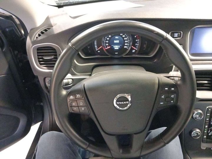 Photo 9 VIN: YV1MV70V1K2565879 - VOLVO V40 