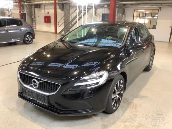 Photo 1 VIN: YV1MV72V0K2567388 - VOLVO V40 HATCHBACK 