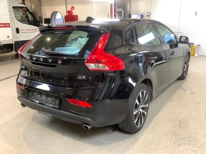 Photo 6 VIN: YV1MV72V0K2567388 - VOLVO V40 HATCHBACK 