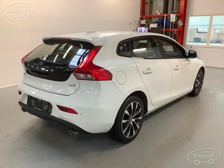 Photo 4 VIN: YV1MV72V0K2587082 - VOLVO V40 HATCHBACK 