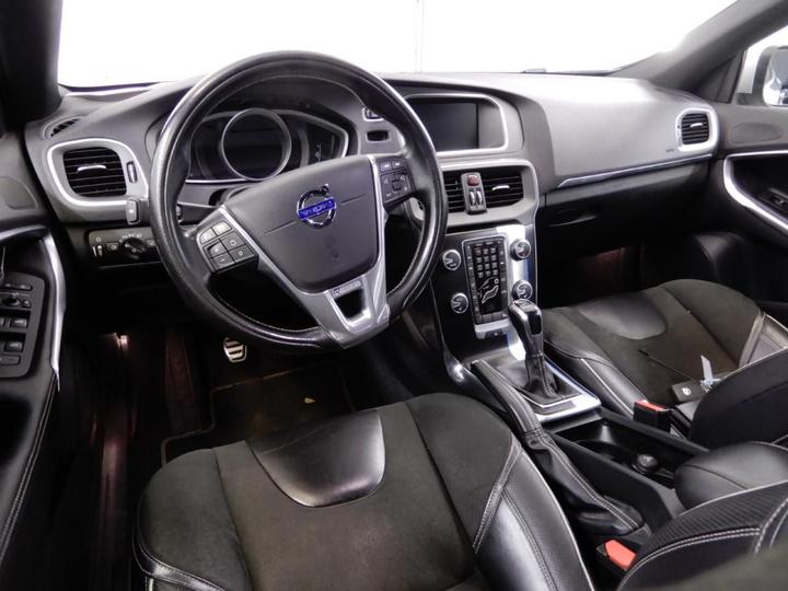 Photo 9 VIN: YV1MV7431G2283169 - VOLVO V40 