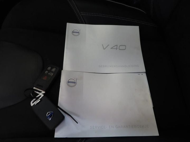 Photo 10 VIN: YV1MV7431G2286061 - VOLVO V40 