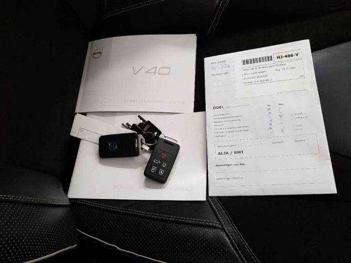 Photo 18 VIN: YV1MV7431G2297870 - VOLVO V40 