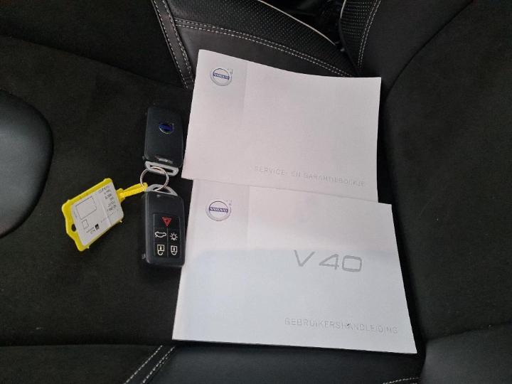 Photo 7 VIN: YV1MV7431G2301432 - VOLVO V40 