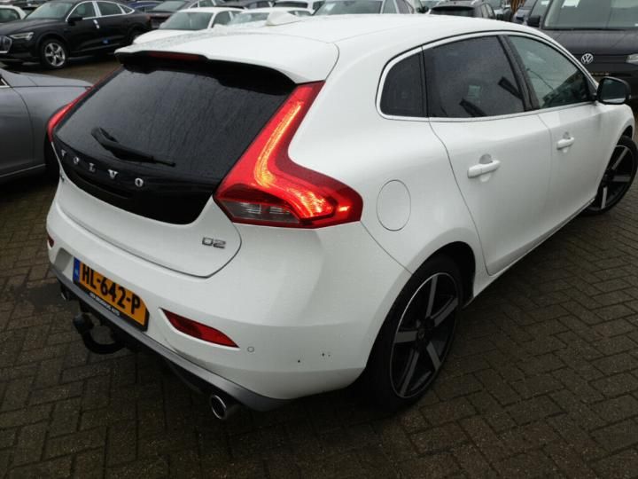 Photo 2 VIN: YV1MV7431G2303414 - VOLVO V40 