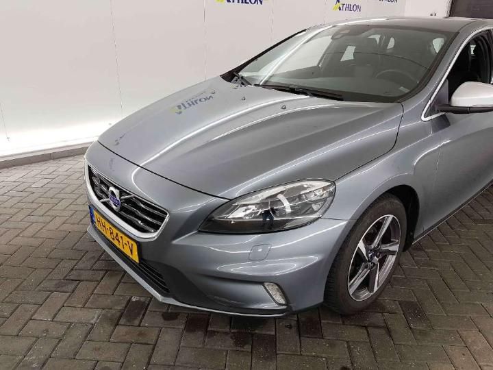 Photo 21 VIN: YV1MV7431G2307307 - VOLVO V40 