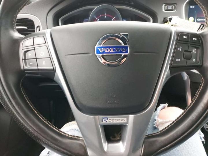 Photo 15 VIN: YV1MV7431G2309155 - VOLVO V40 