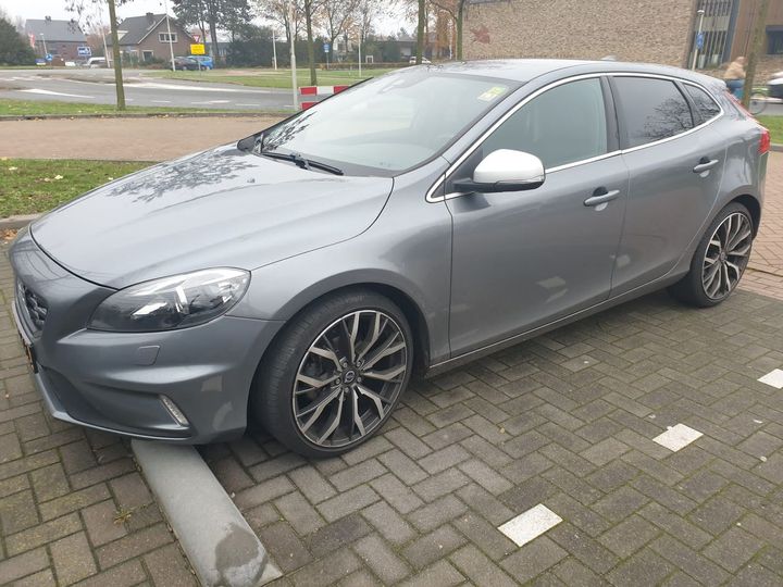 Photo 1 VIN: YV1MV7431G2310459 - VOLVO V40 