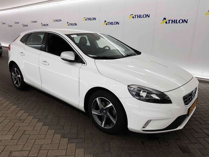 Photo 2 VIN: YV1MV7431G2310584 - VOLVO V40 