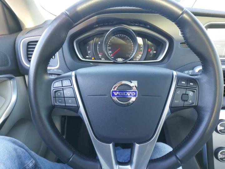 Photo 9 VIN: YV1MV7431G2310760 - VOLVO V40 