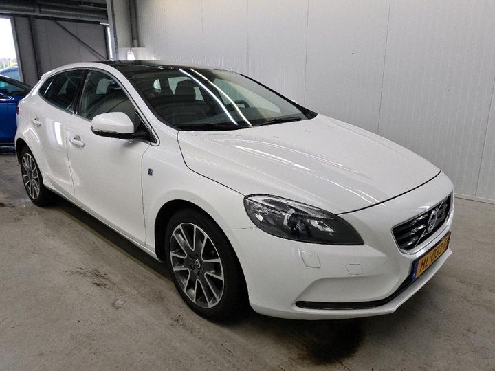 Photo 2 VIN: YV1MV7431G2314816 - VOLVO V40 