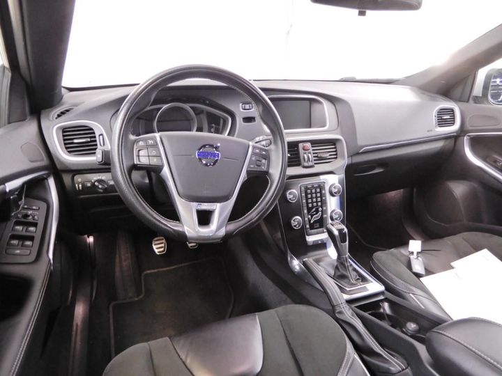 Photo 9 VIN: YV1MV7431G2315328 - VOLVO V40 