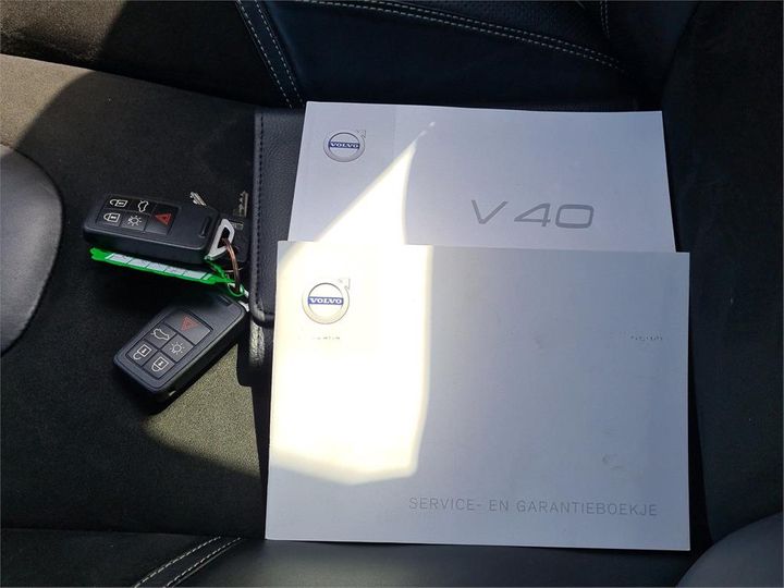 Photo 4 VIN: YV1MV7431G2315818 - VOLVO V40 