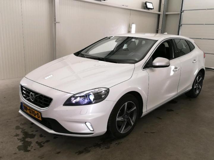 Photo 0 VIN: YV1MV7431G2318276 - VOLVO V40 