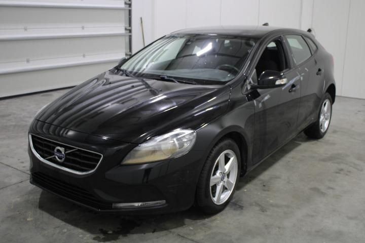 Photo 1 VIN: YV1MV7431G2326058 - VOLVO V40 HATCHBACK 