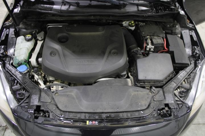 Photo 13 VIN: YV1MV7431G2326058 - VOLVO V40 HATCHBACK 