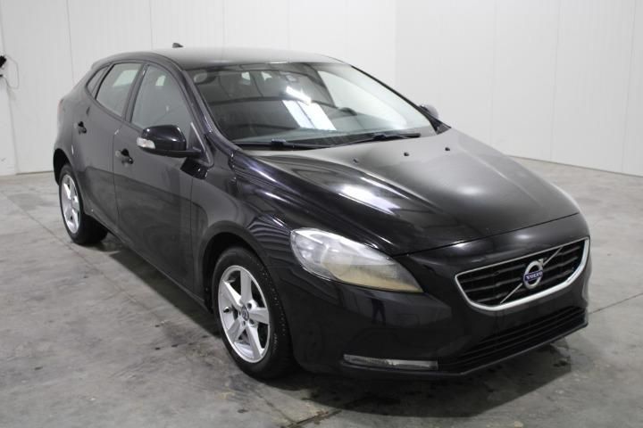 Photo 3 VIN: YV1MV7431G2326058 - VOLVO V40 HATCHBACK 