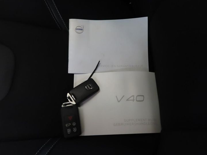 Photo 10 VIN: YV1MV7431H2367218 - VOLVO V40 