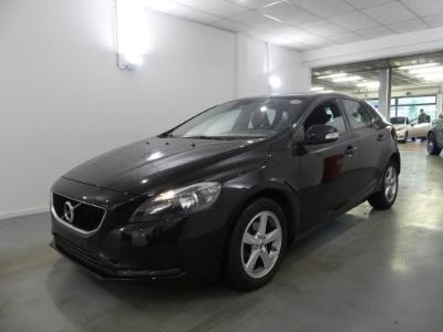 Photo 1 VIN: YV1MV7431H2367971 - VOLVO V40 DIESEL - 2012 